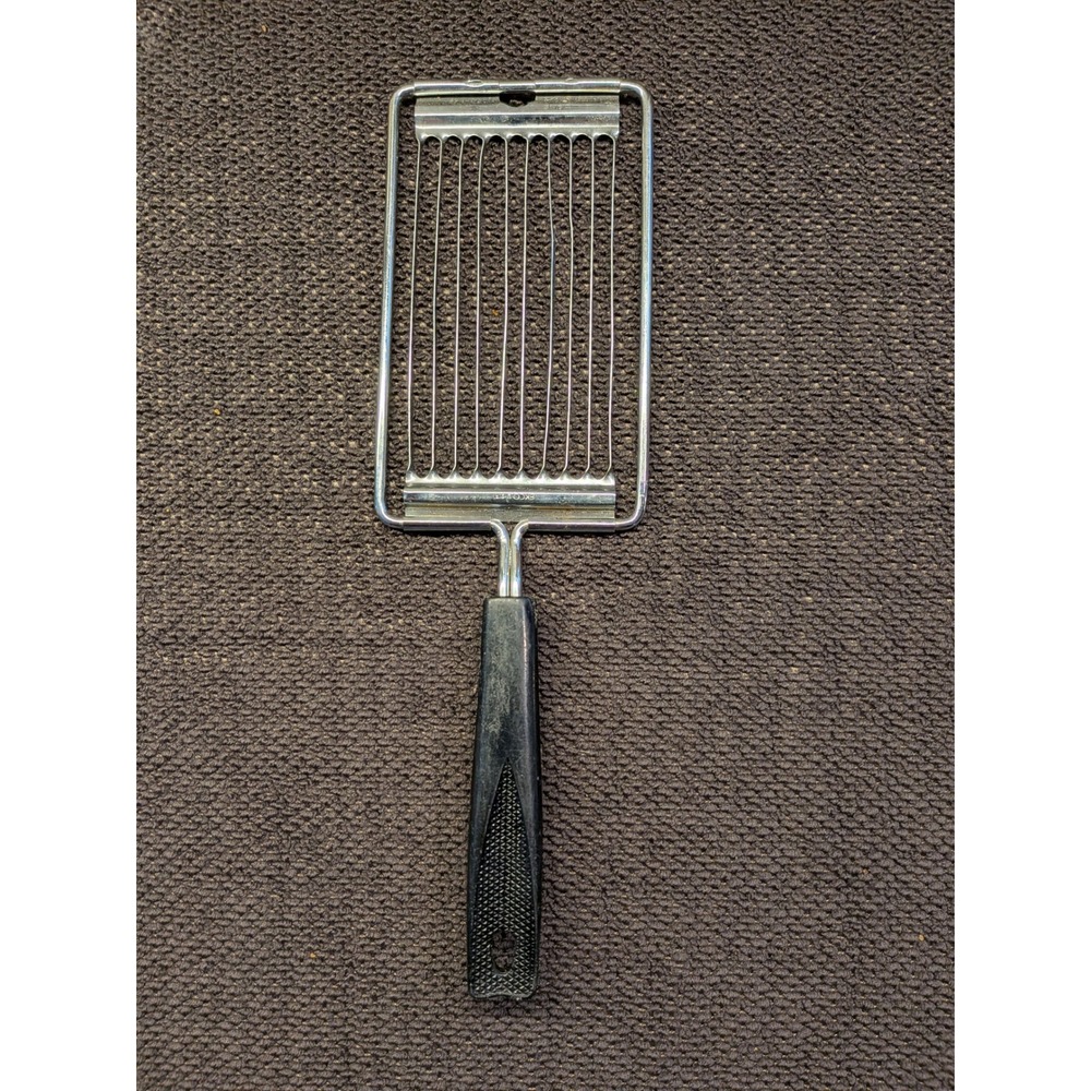 Vintage EKCO USA Wire Cheese Slicer Black Composite Handle Kitchen Utensil‎ MCM